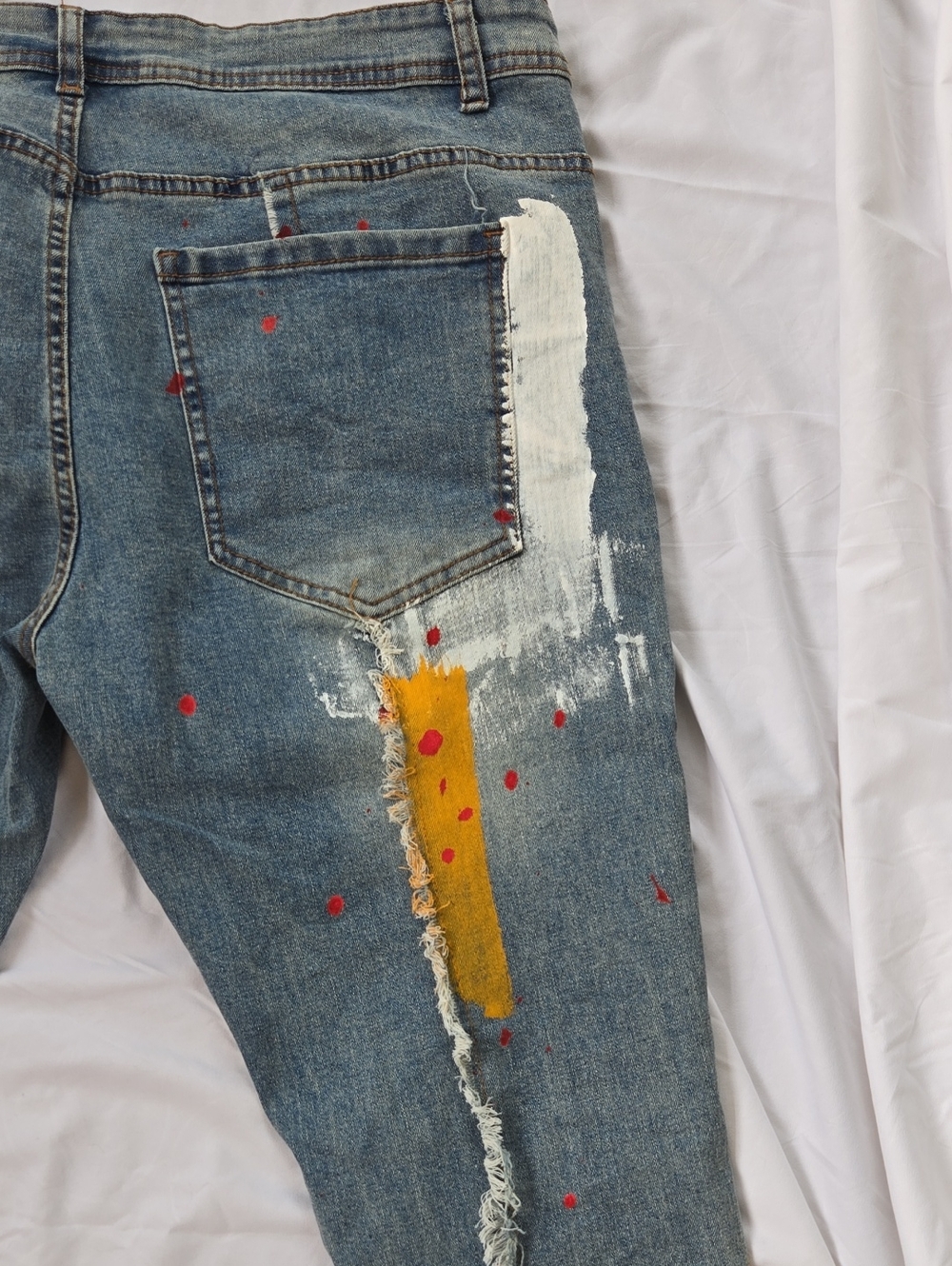 Men's Jeans Paint Splatters & Marks On Front And Back With Slight Fringe On Legs - Picture 12 of 13
